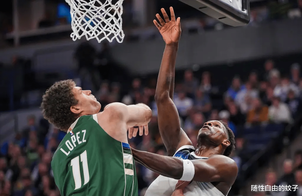 广州队逆转雄鹿，字母哥点燃赛场