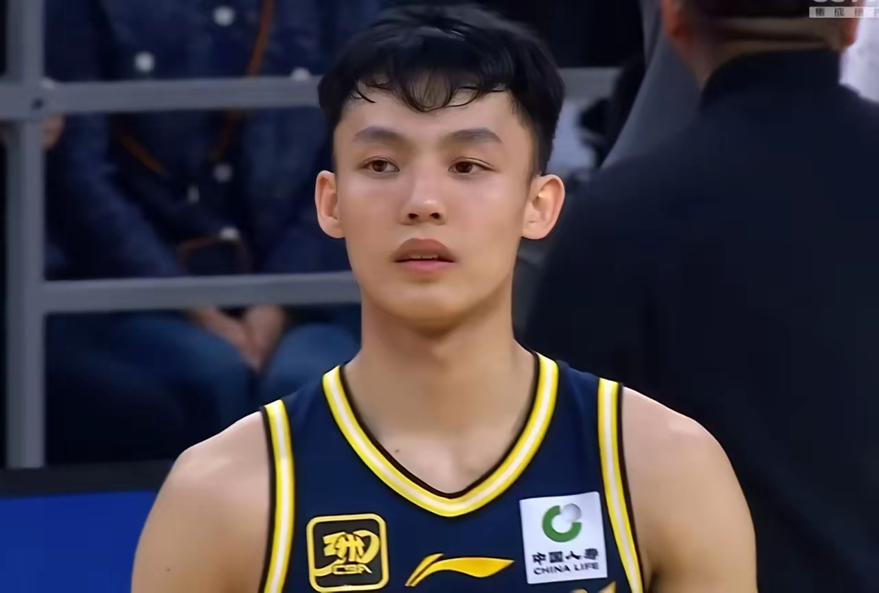 独行侠完胜山西队,米切尔带队取胜 独行侠完胜山西队,米切尔带队取胜