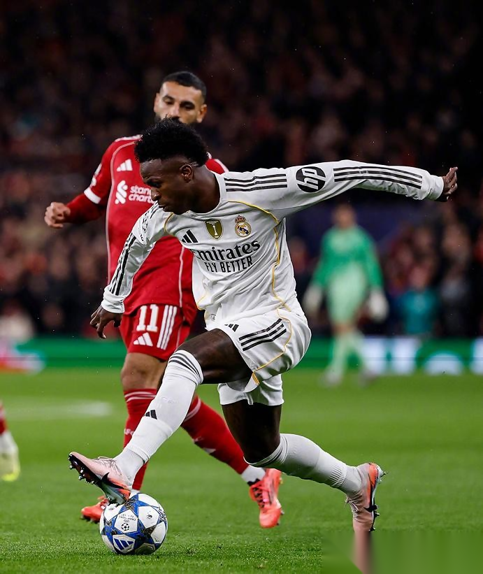 葡萄牙横扫利物浦,贝林厄姆惊艳四座 葡萄牙横扫利物浦,贝林厄姆惊艳四座