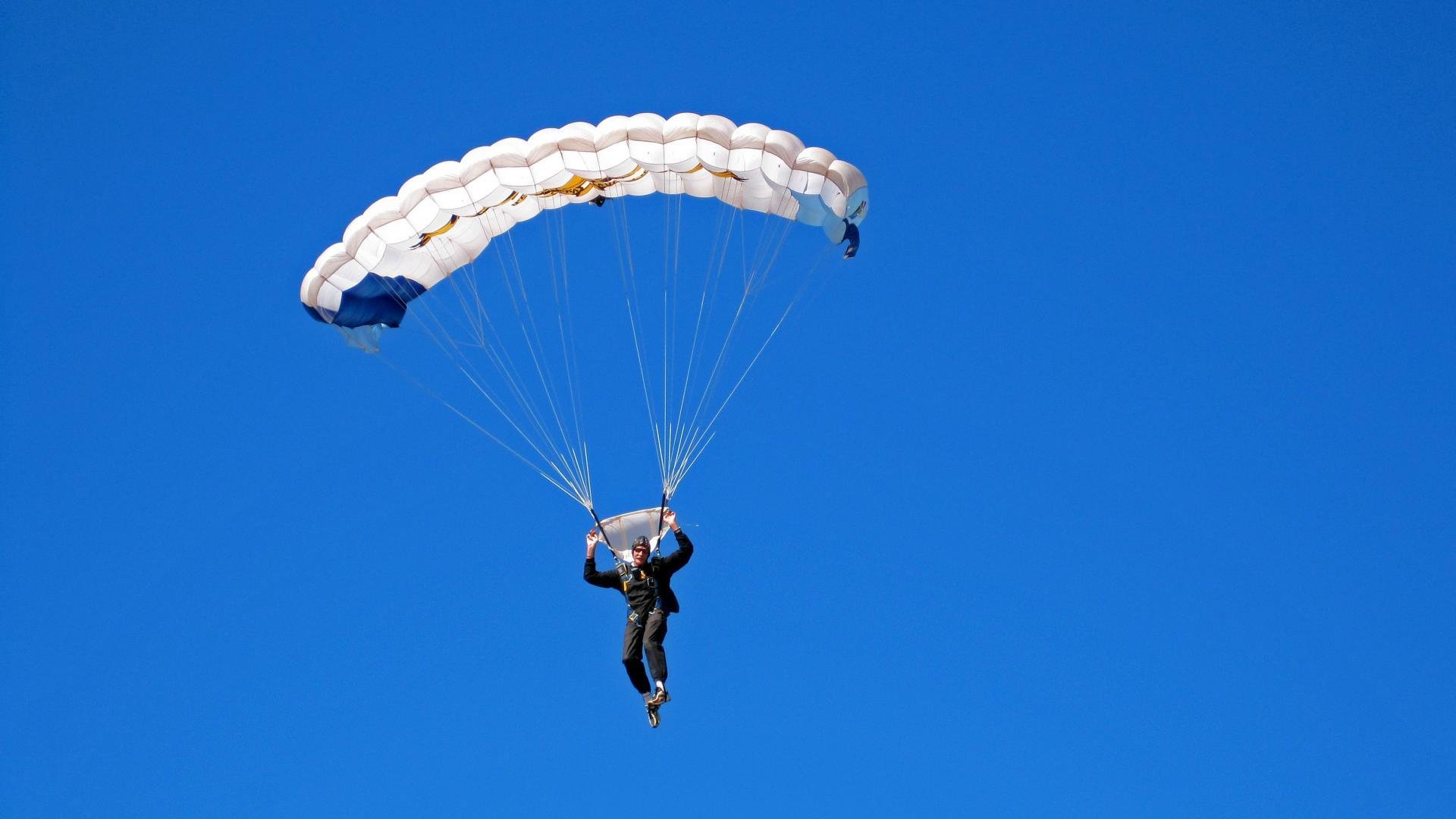 德甲争冠战之夜，奥利维耶，从暗影到王座的孤勇者