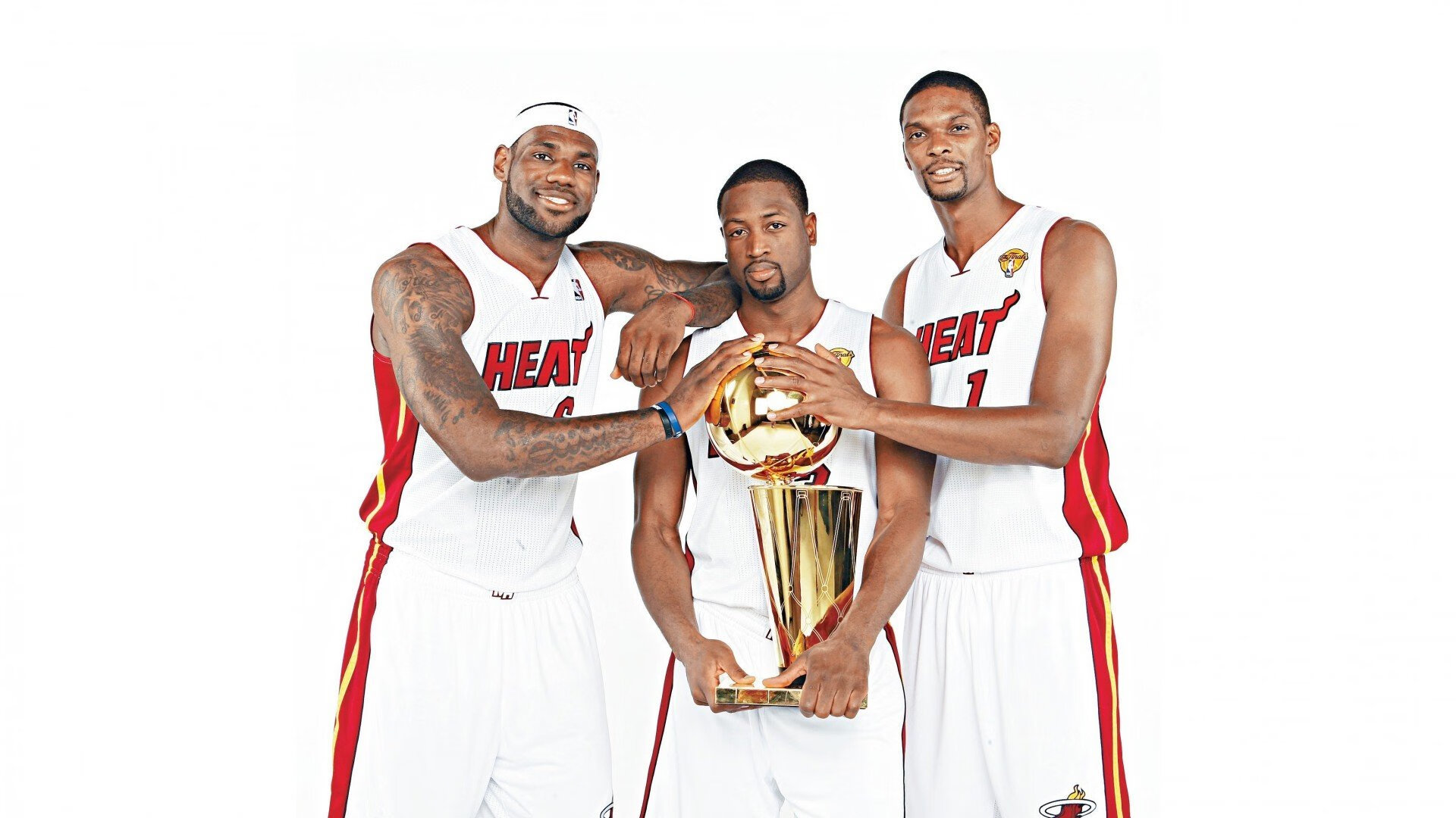 当巴林赛道熄灭引擎，勒布朗的计时器刚刚归零